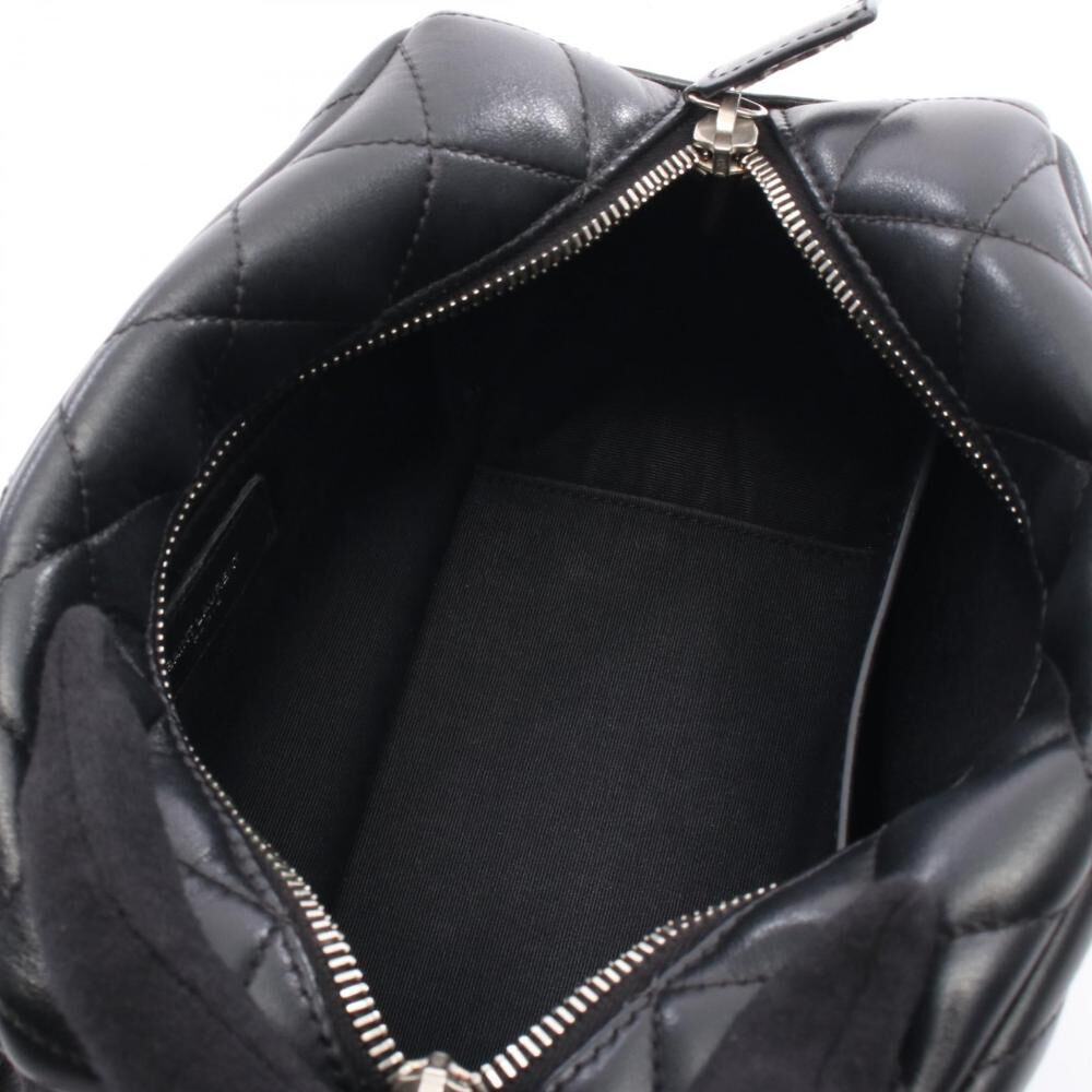 Yves Saint Laurent Shoulder Bag