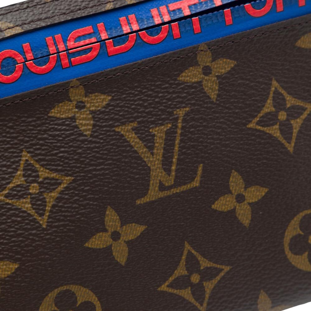 Louis Vuitton Clutch
