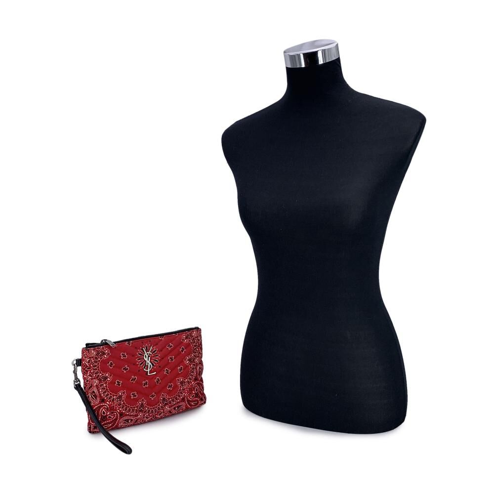 Yves Saint Laurent Clutch