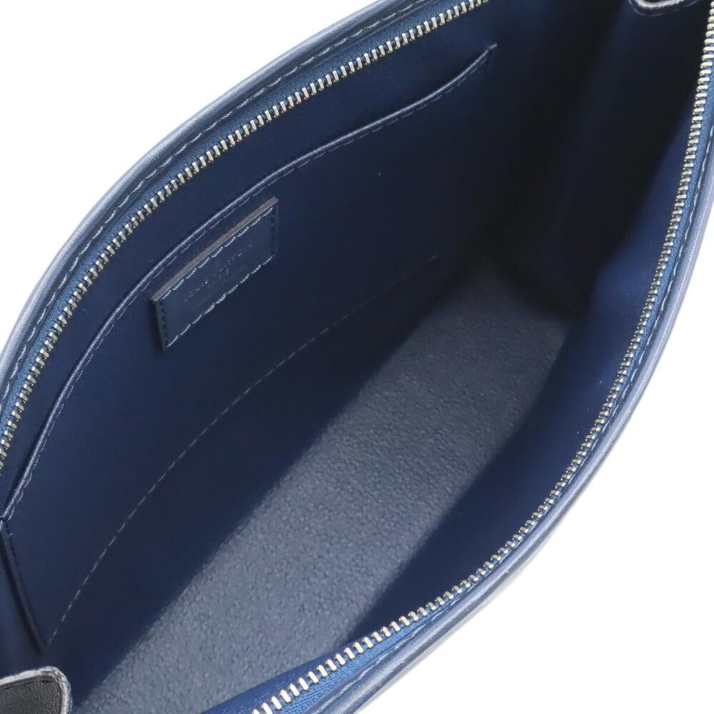 Louis Vuitton Poche Toilette