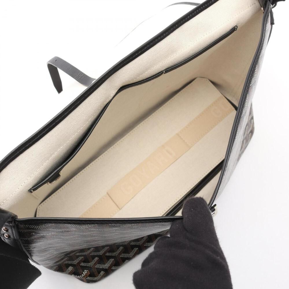 Goyard Shoulder Bag