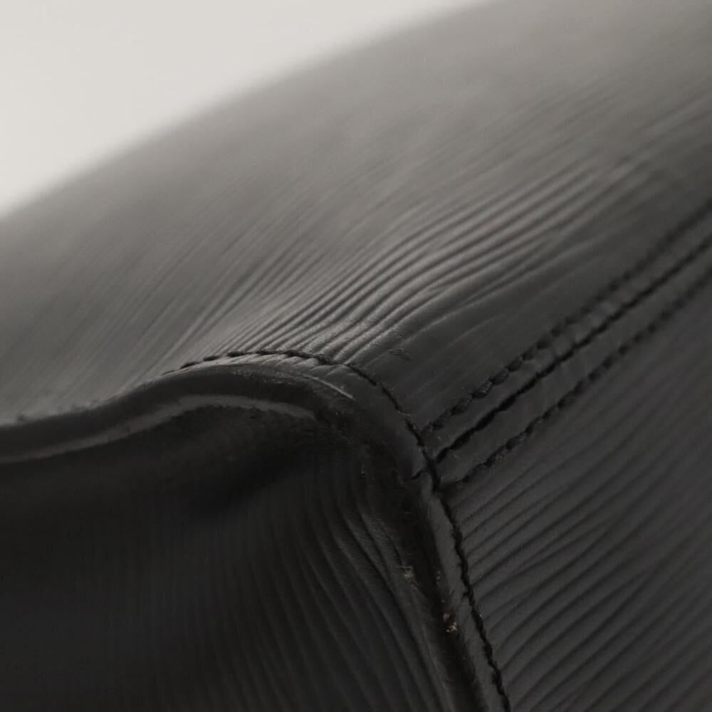 Louis Vuitton Messenger