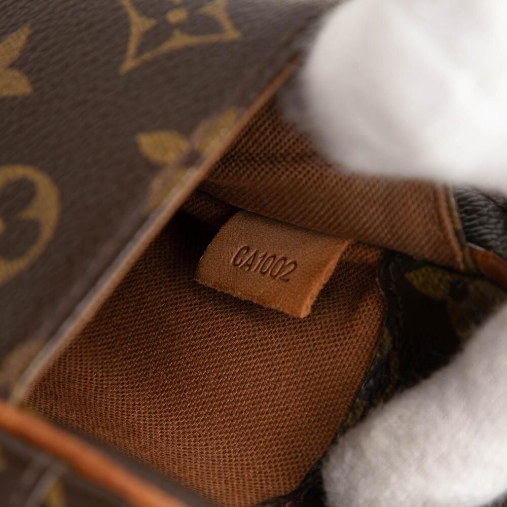 Louis Vuitton Pochette Gange