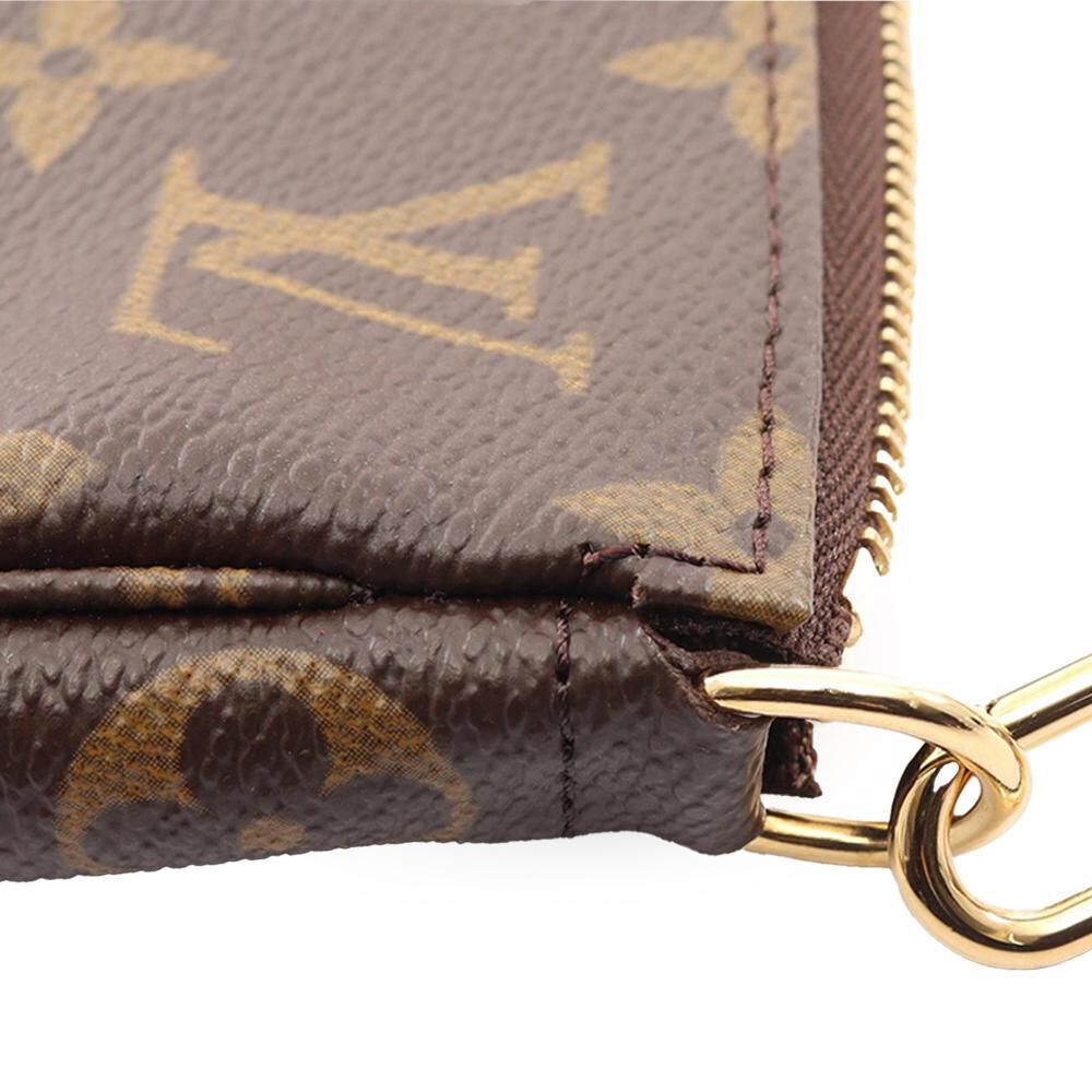 Louis Vuitton Pochette Accessoires