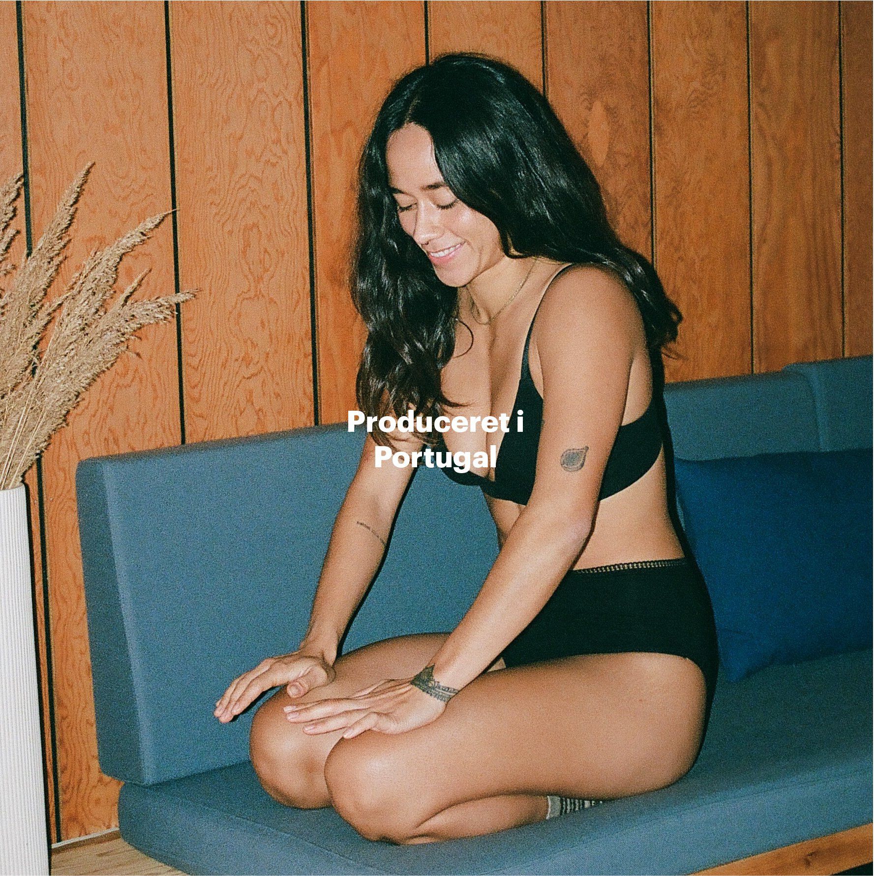 Menstruationstrusser High Waist - Let/Moderat