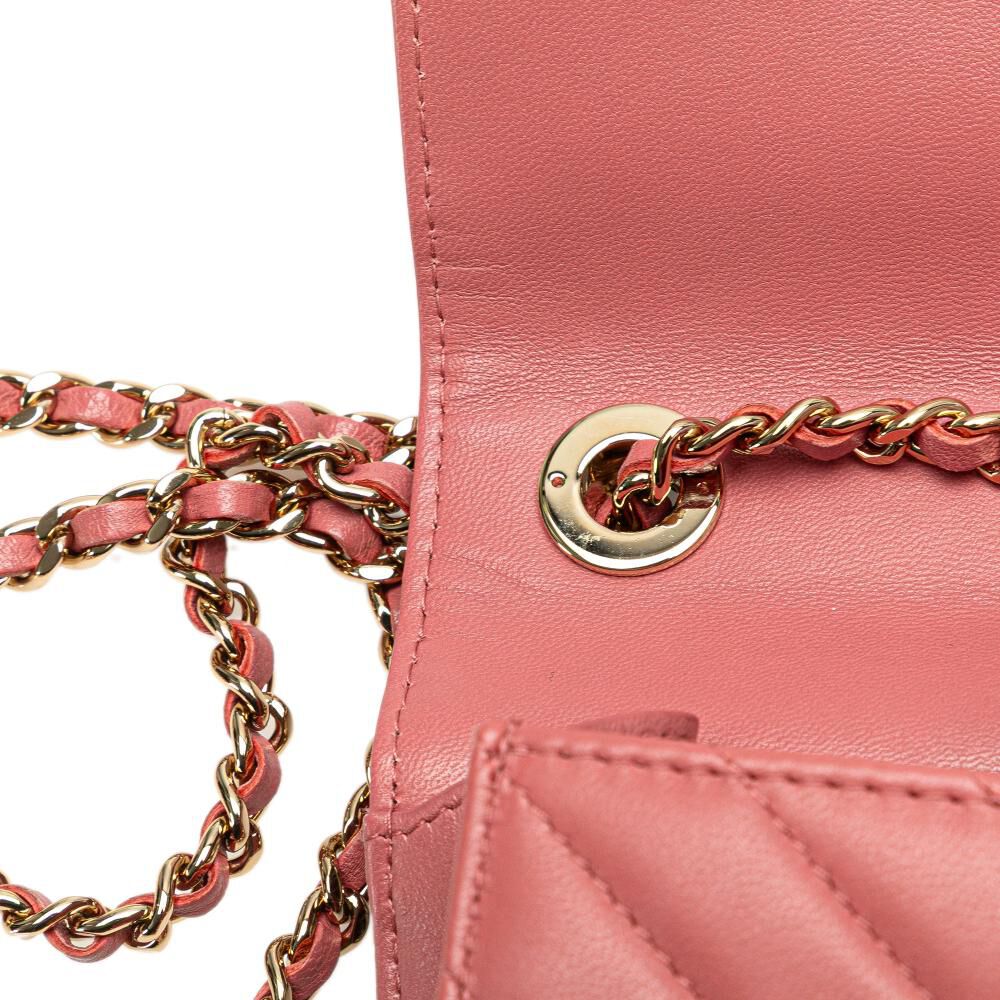 Chanel Wallet On Chain