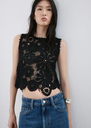 Embroidered top with openwork detai