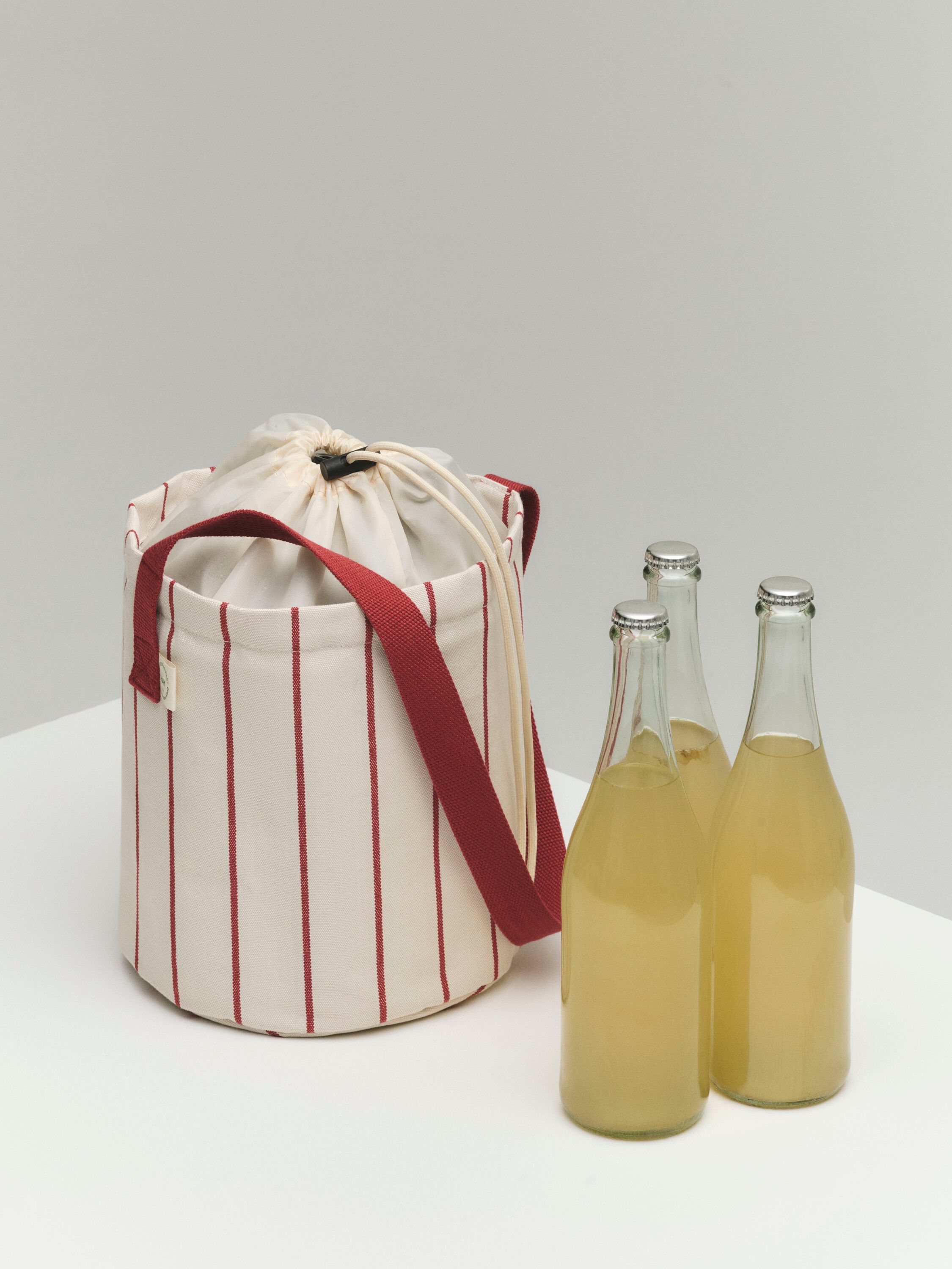 Outdoor Market Bottle Bag - Medium - Beige with red stripe