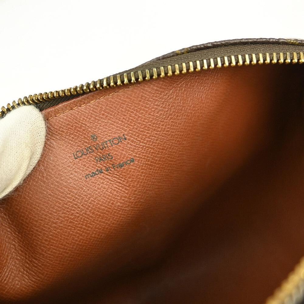 Louis Vuitton Papillon