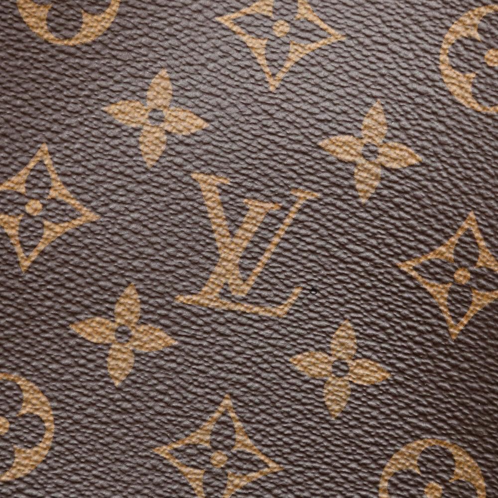 Louis Vuitton Shoulder Bags