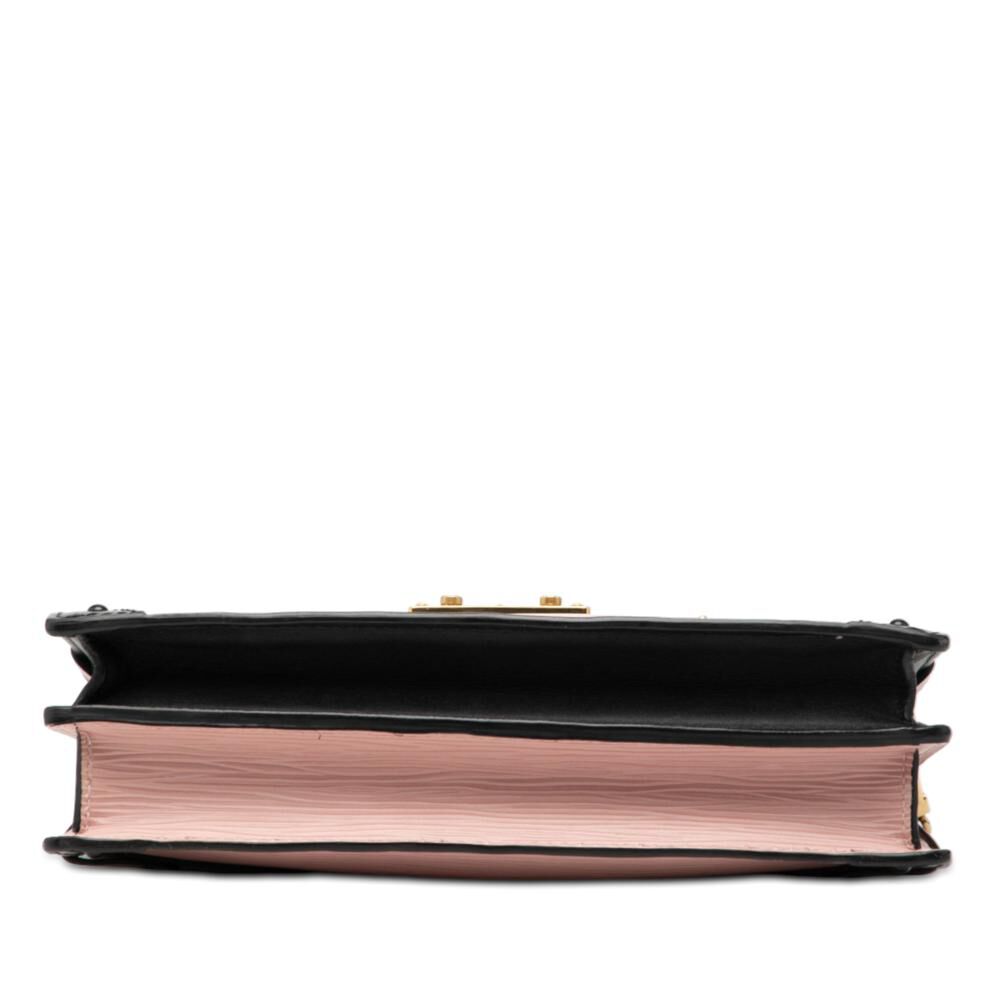 Louis Vuitton Clutch