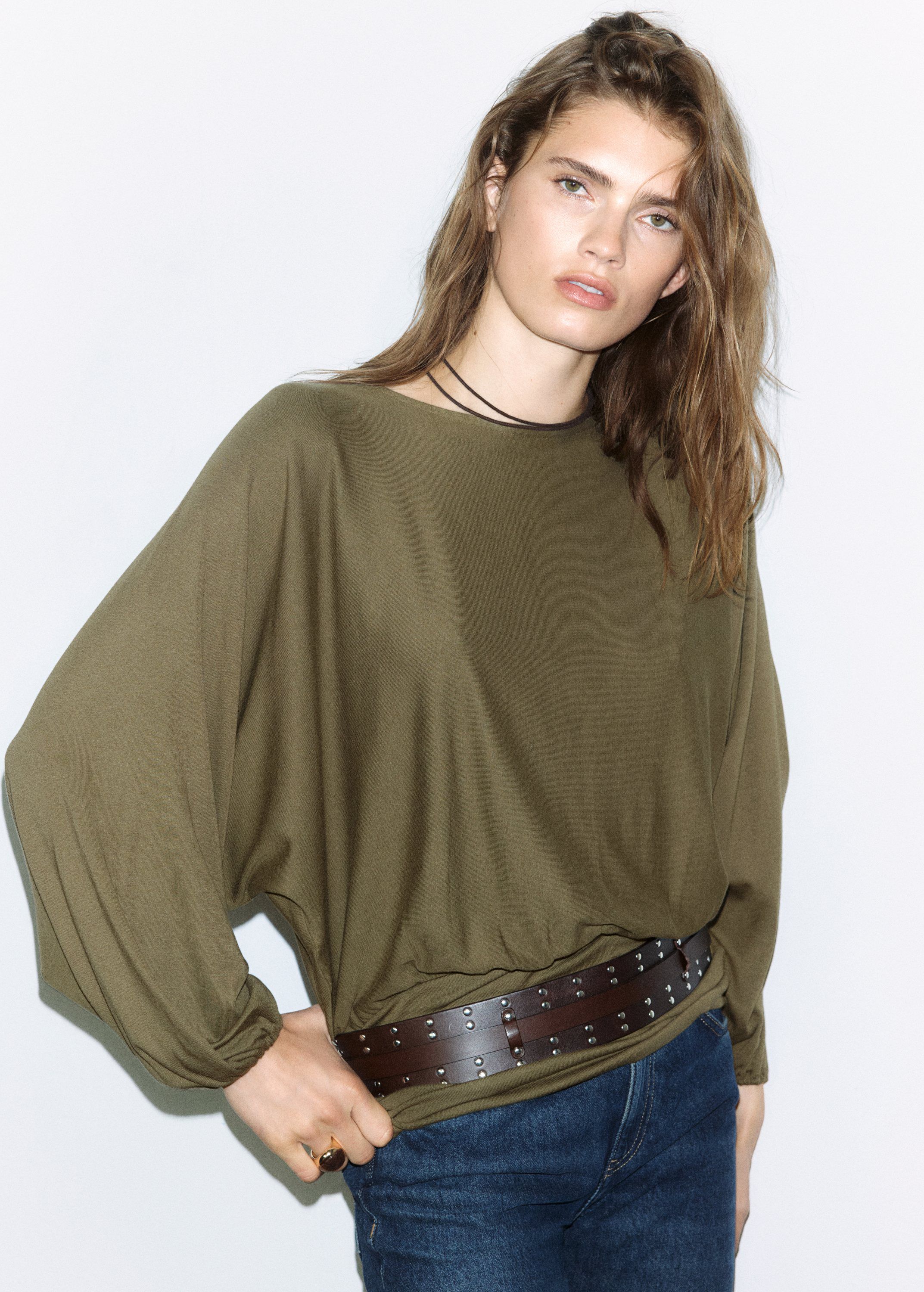 Gathered blouse with wide elasticat