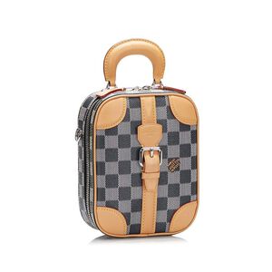 Louis Vuitton Shoulder Bags