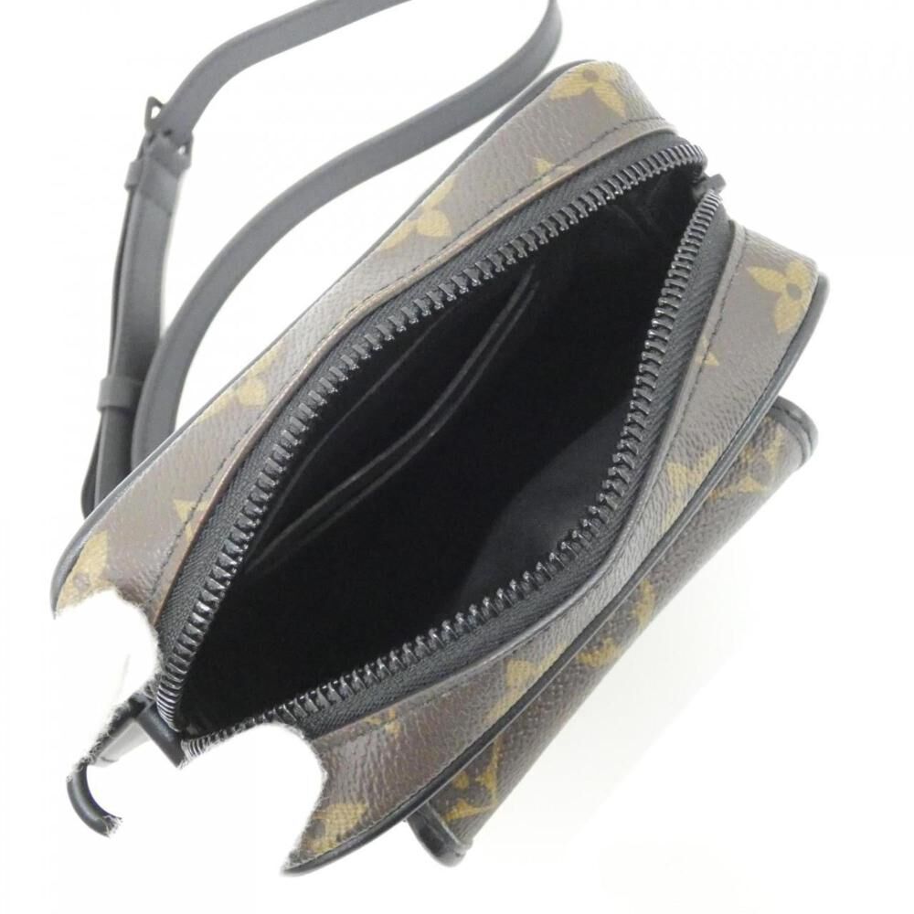 Louis Vuitton Shoulder Bags