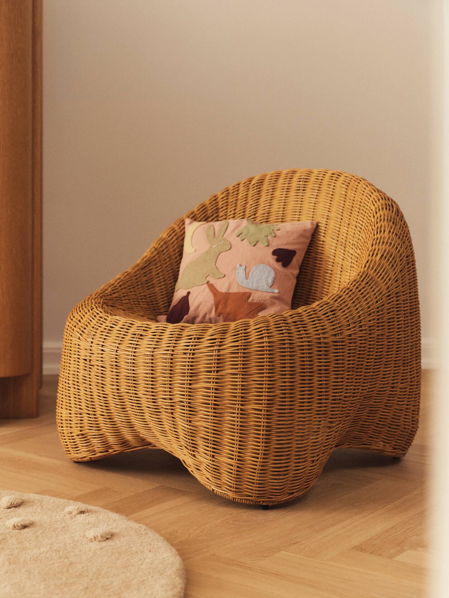 Willora Kids Lounge Chair - Natural