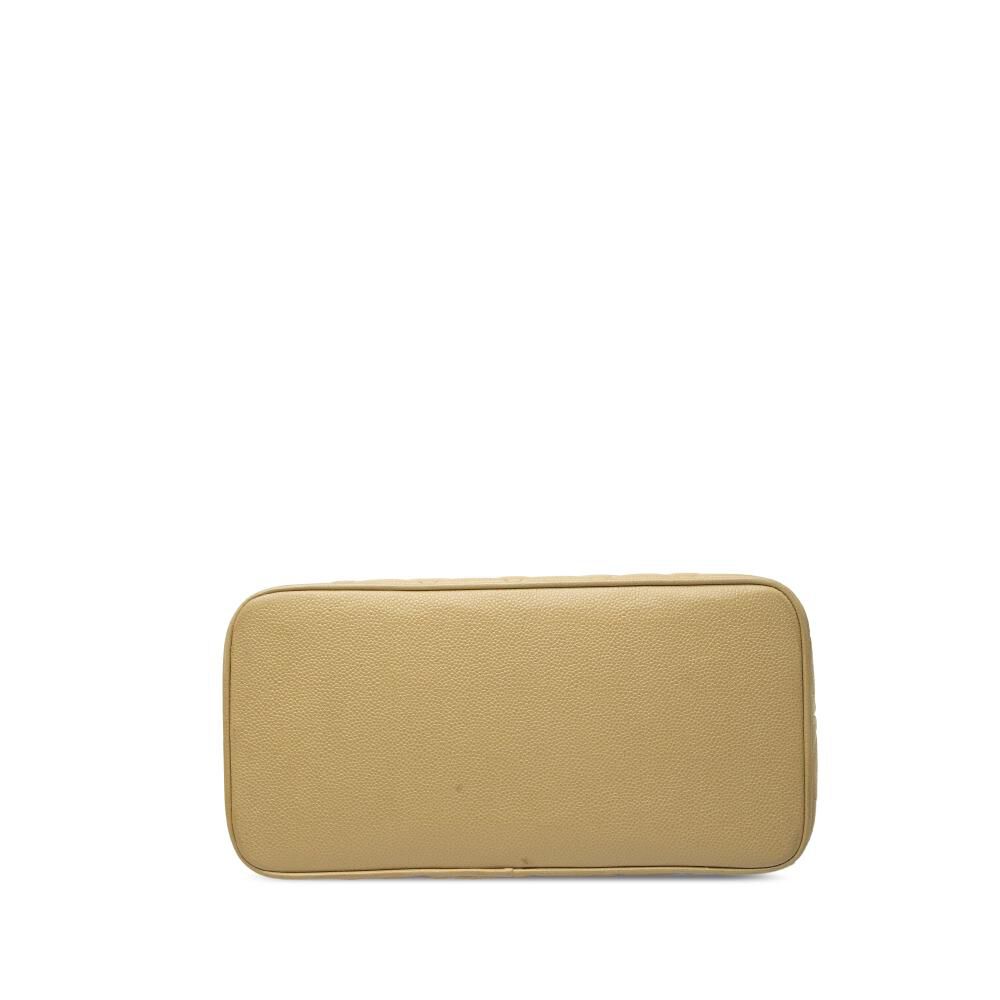 Chanel Medaillon
