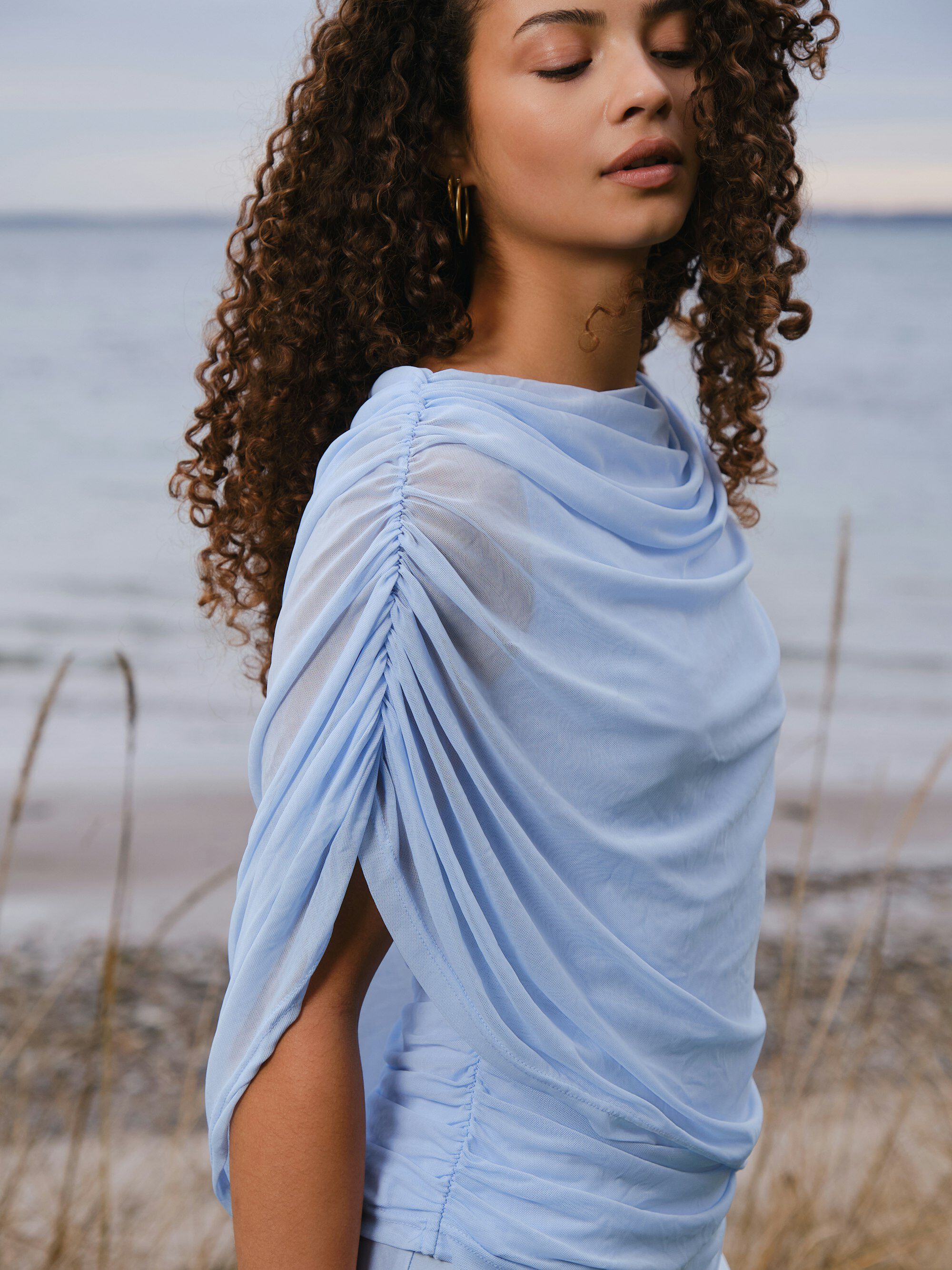 Cottuna Drapy Mesh Top