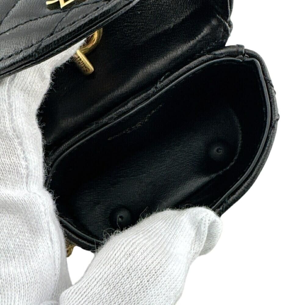 Yves Saint Laurent Pouch