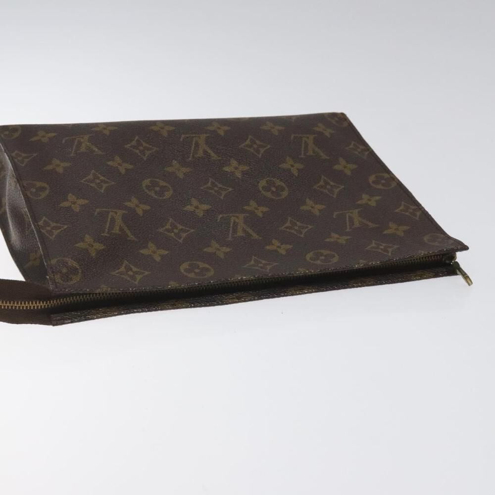 Louis Vuitton Poche Toilette