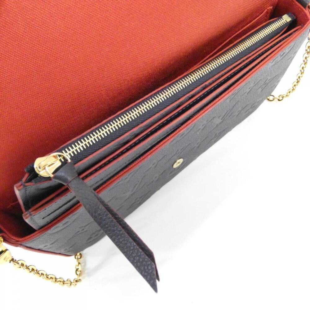 Louis Vuitton Clutch