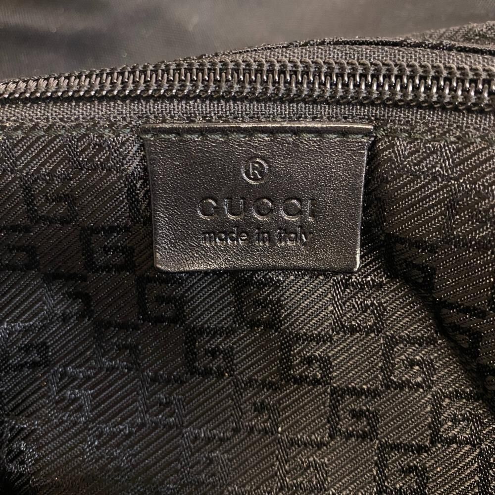 Gucci Shoulder Bag