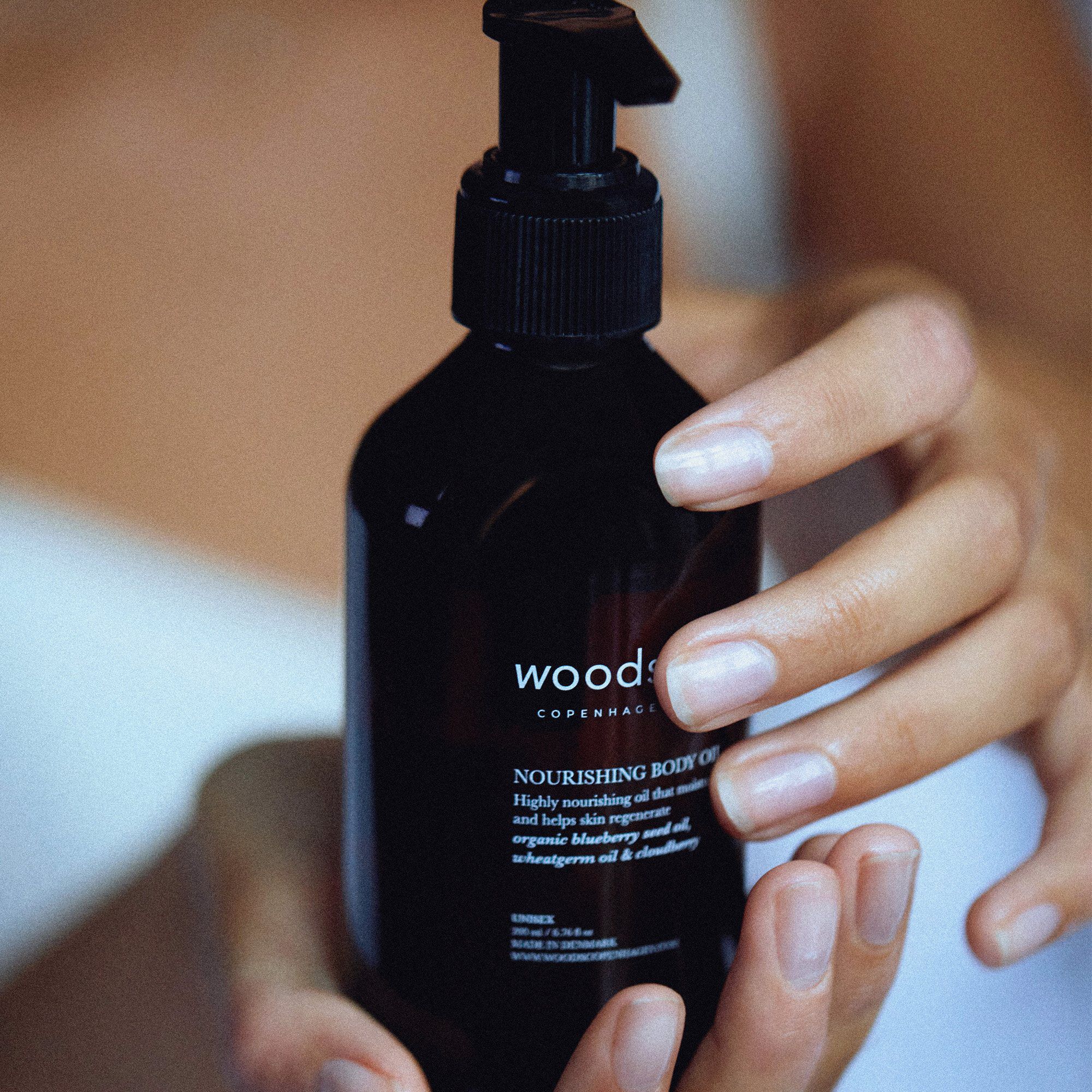 NOURISHING BODY OIL