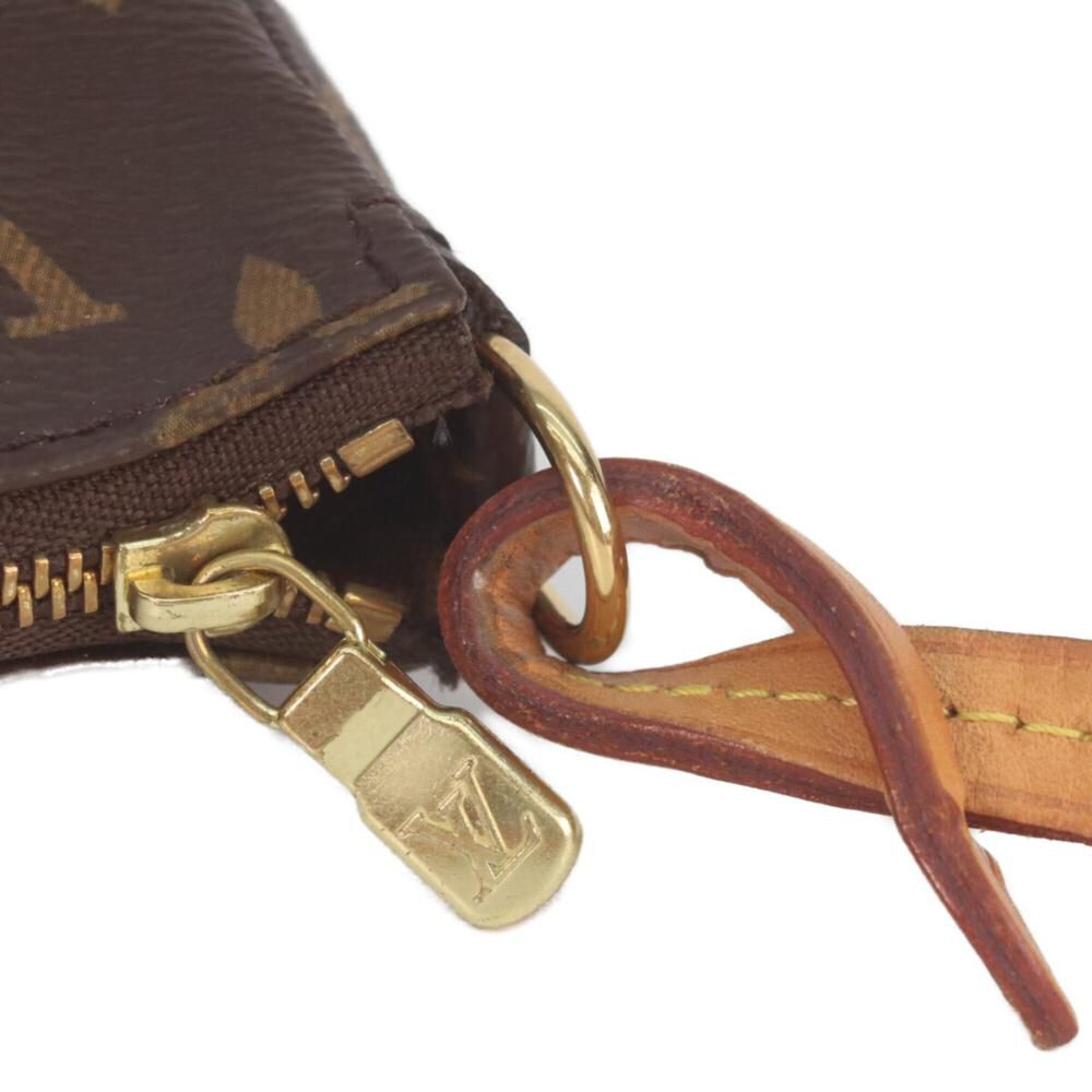 Louis Vuitton Pochette Accessoires