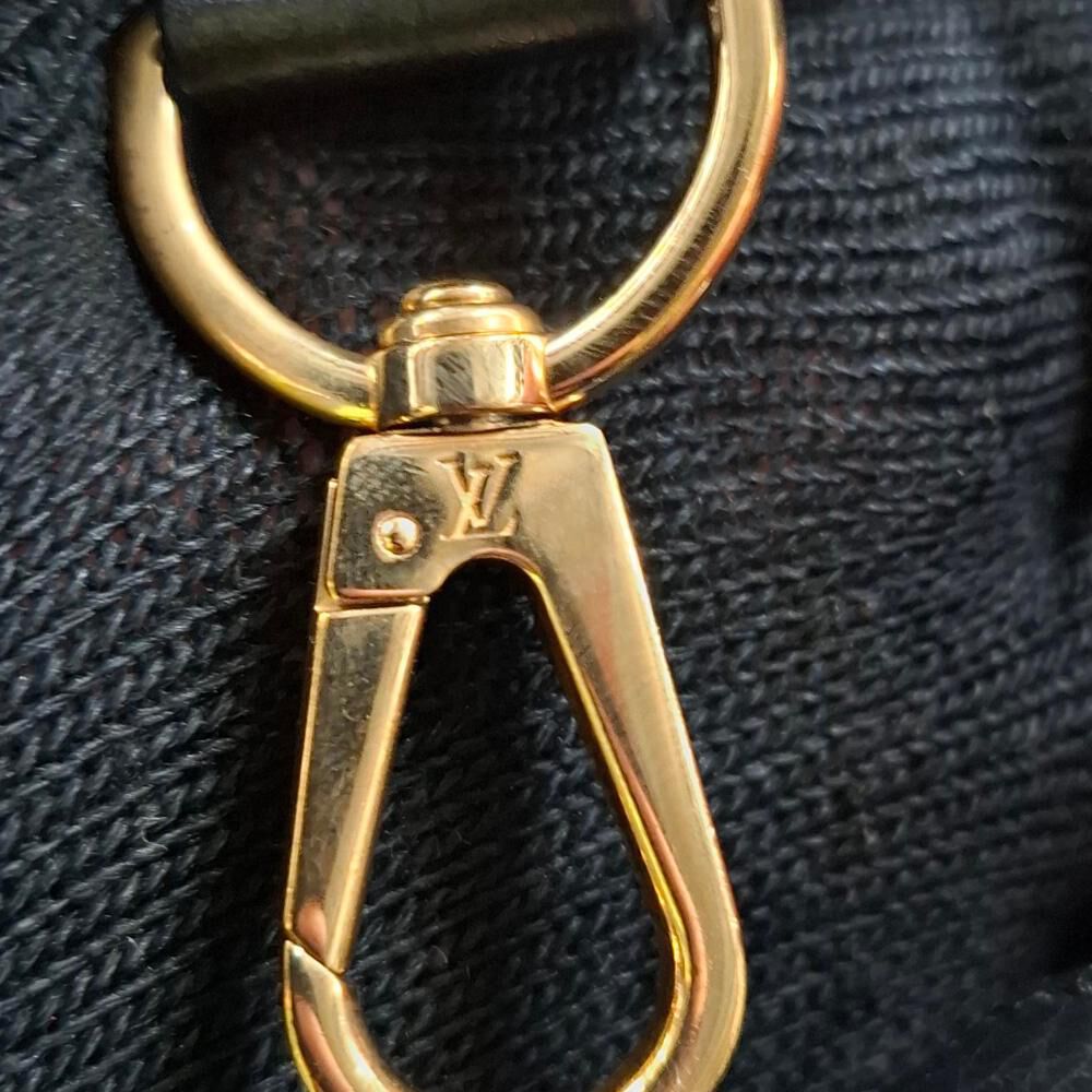 Louis Vuitton Capucines