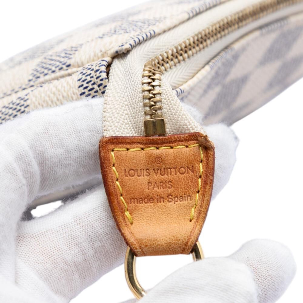 Louis Vuitton Pochette Accessoires