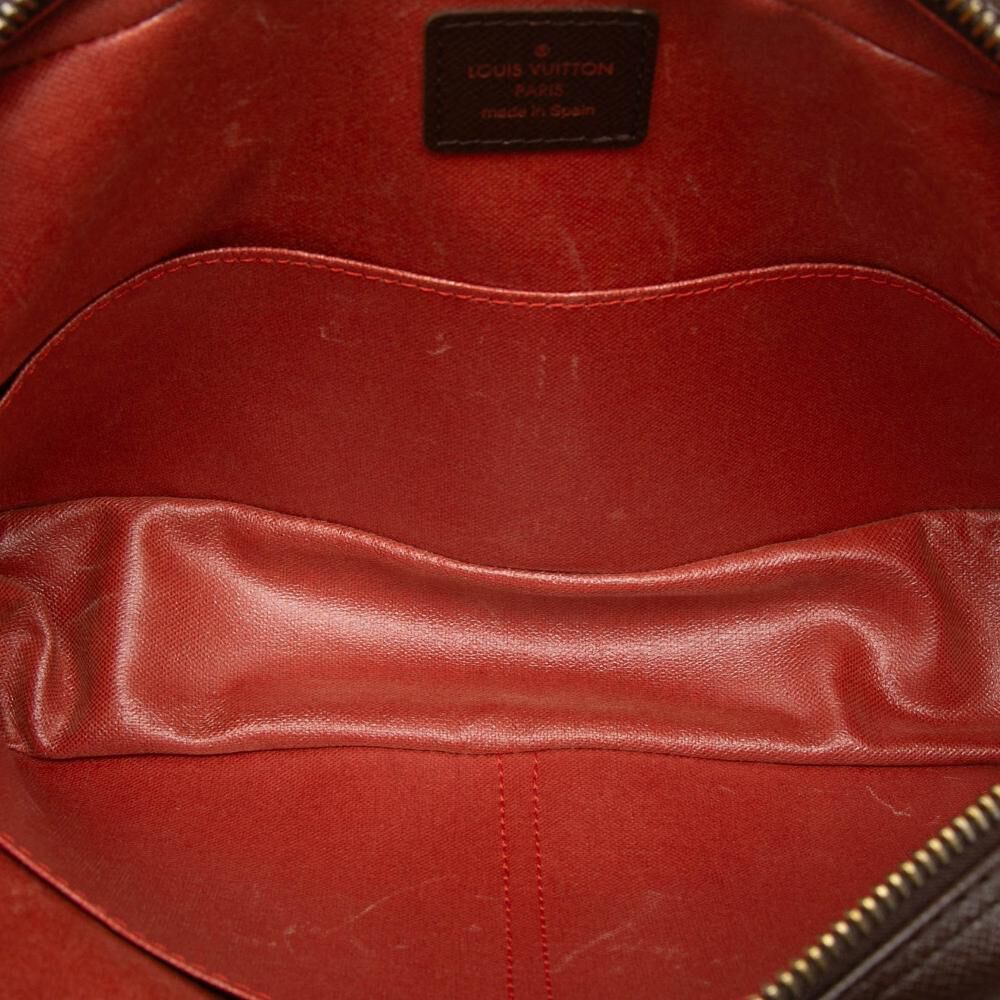 Louis Vuitton Trousse Toilette
