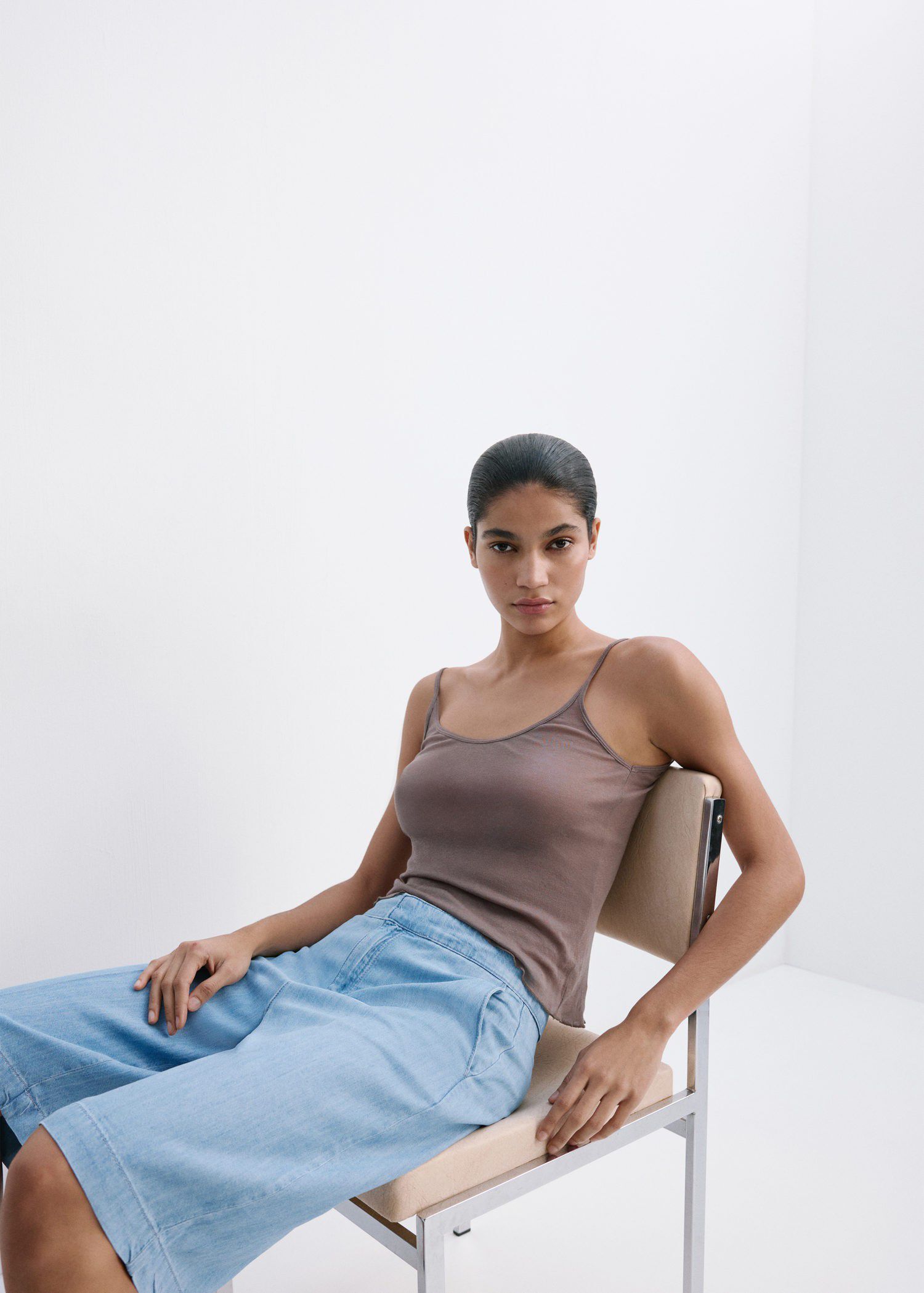 Straight low-rise denim Bermuda sho