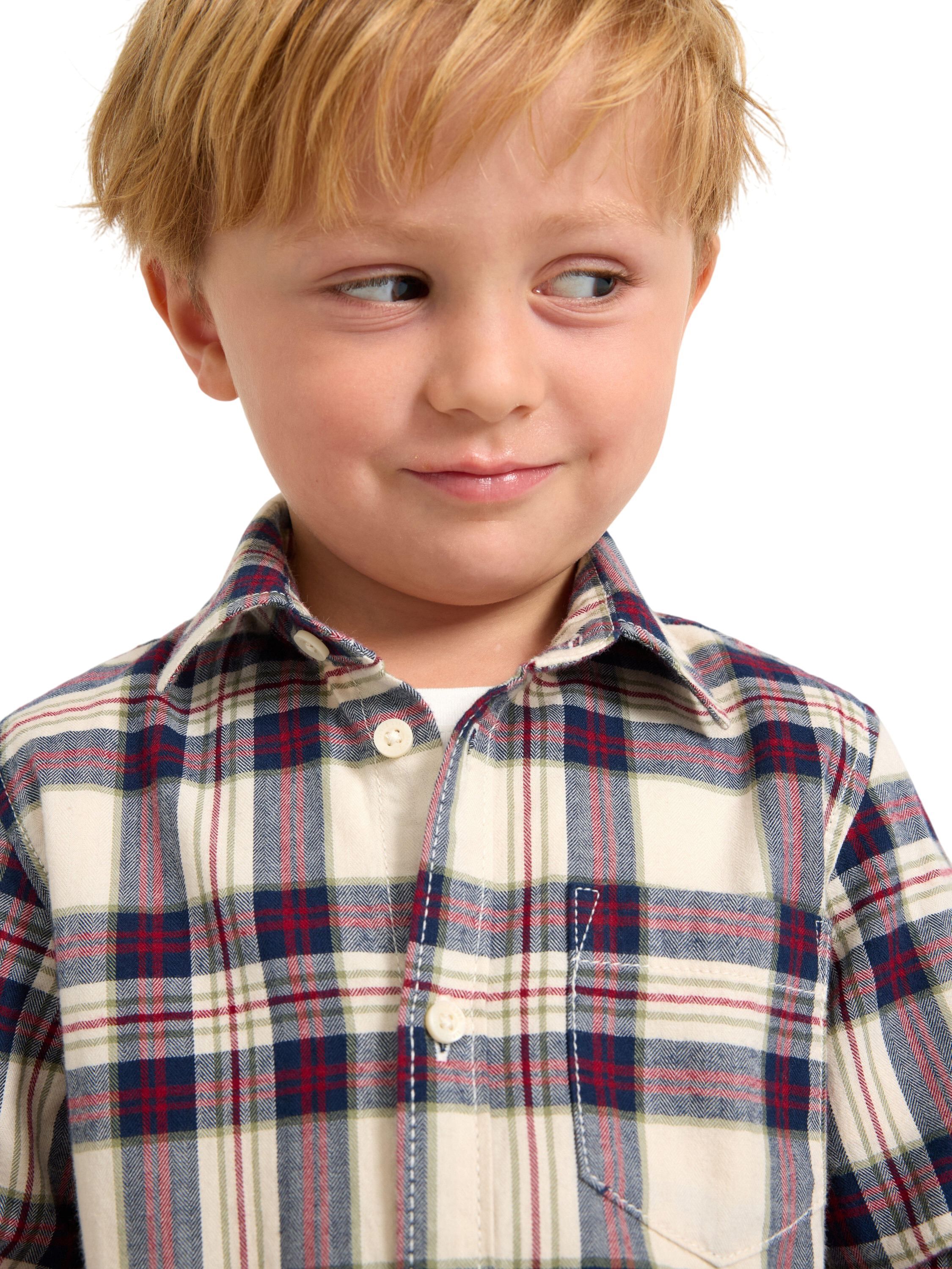 Bl&oslash;d, ternet skjorte med lange &aelig;rme