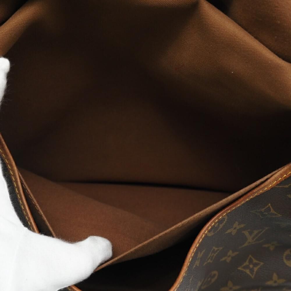 Louis Vuitton Saumur