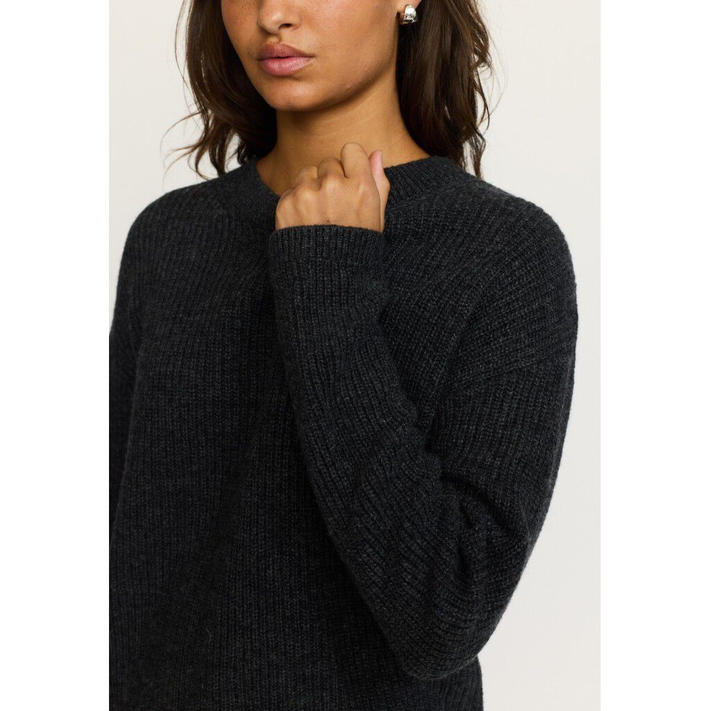 SRWest Knit