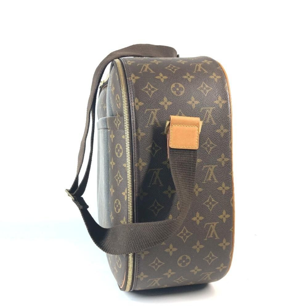Louis Vuitton Shoulder Bags
