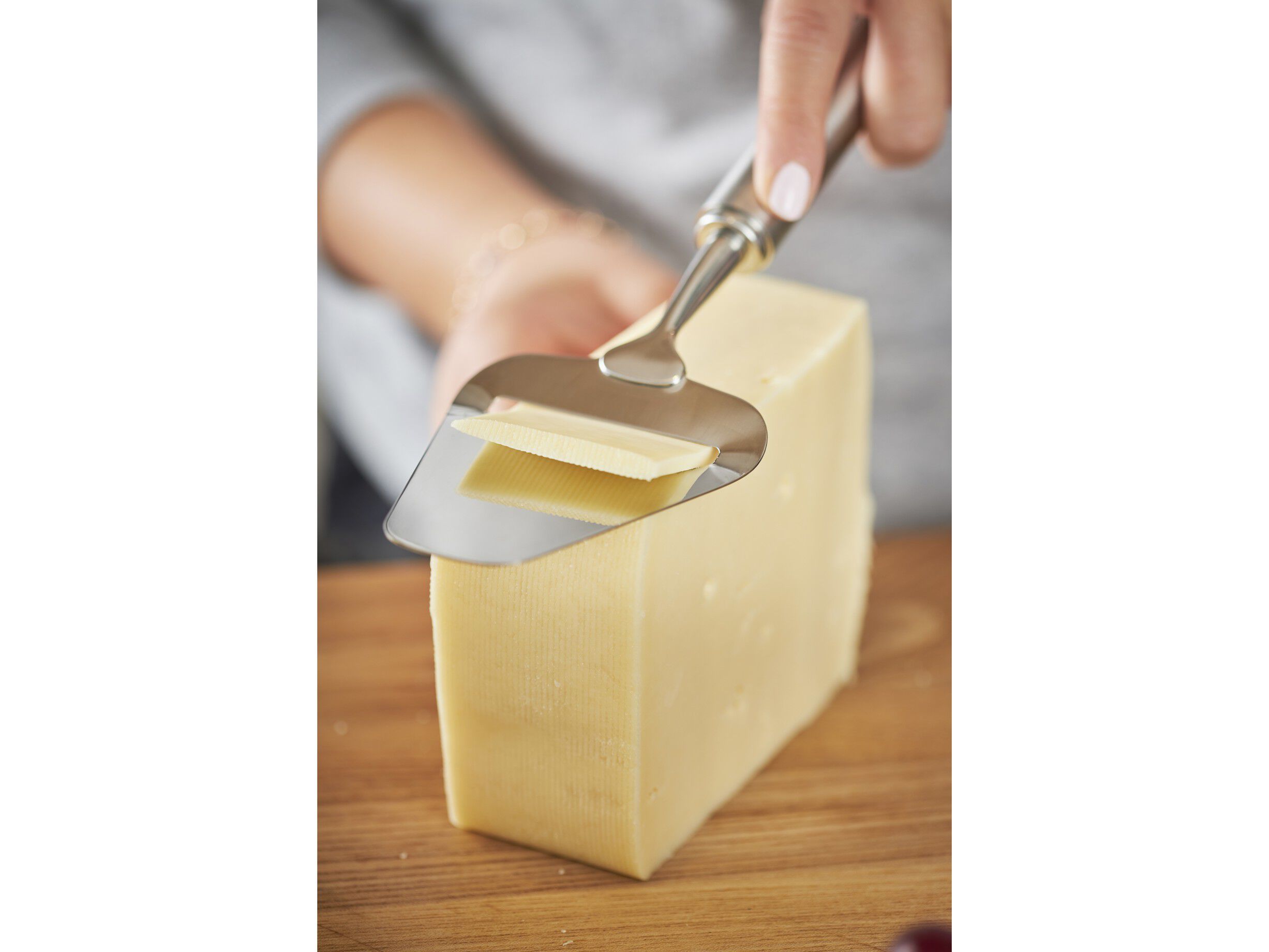 Osthyvel 24 cm St&aring;l