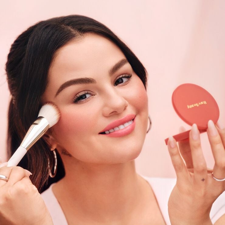 Soft Pinch Matte Bouncy Blush - Matt rouge med kokongeffekt