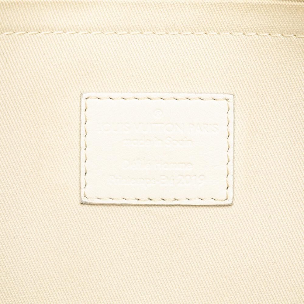 Louis Vuitton Clutch