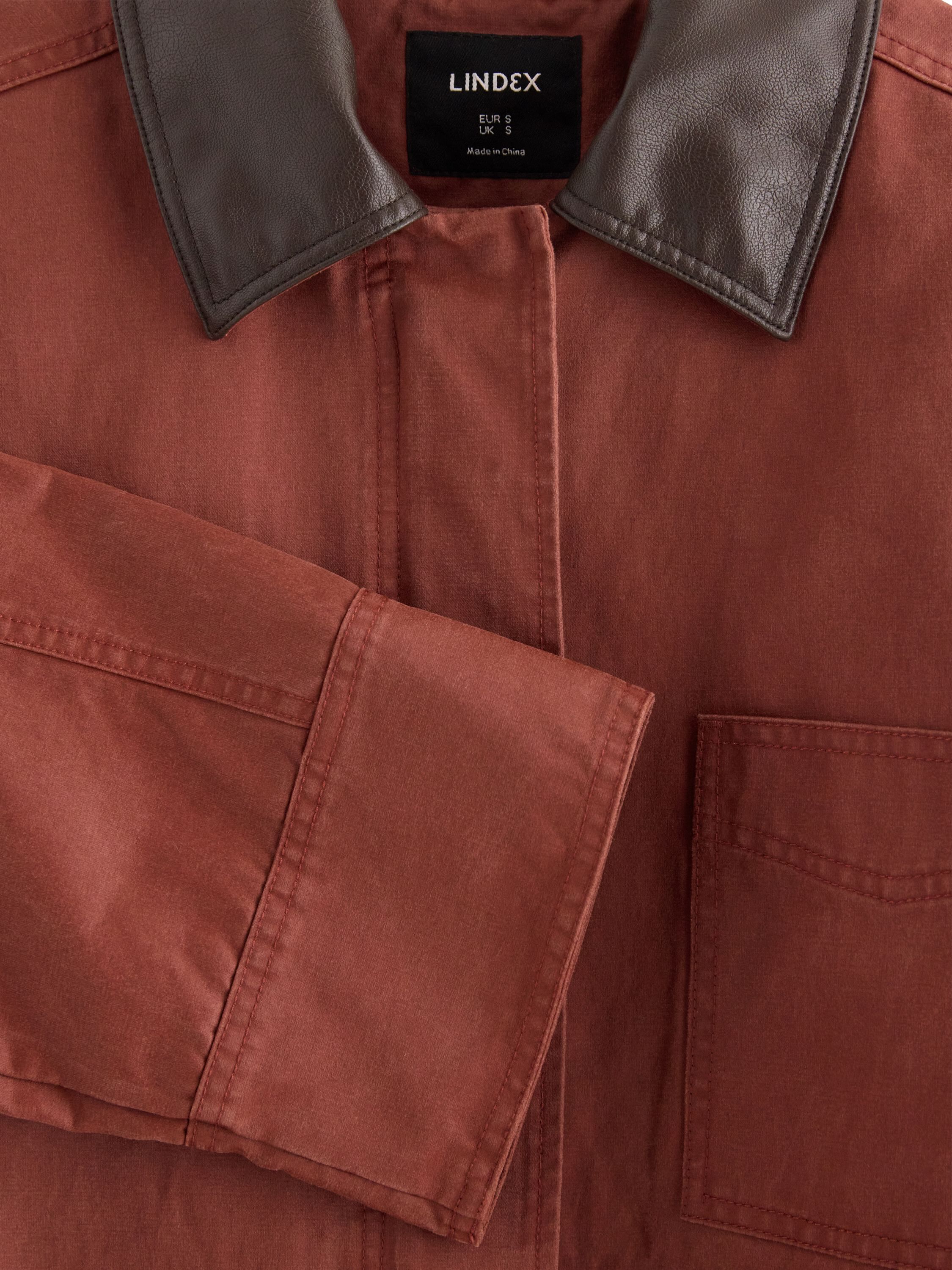 Vattert jakke med avslappet passfor