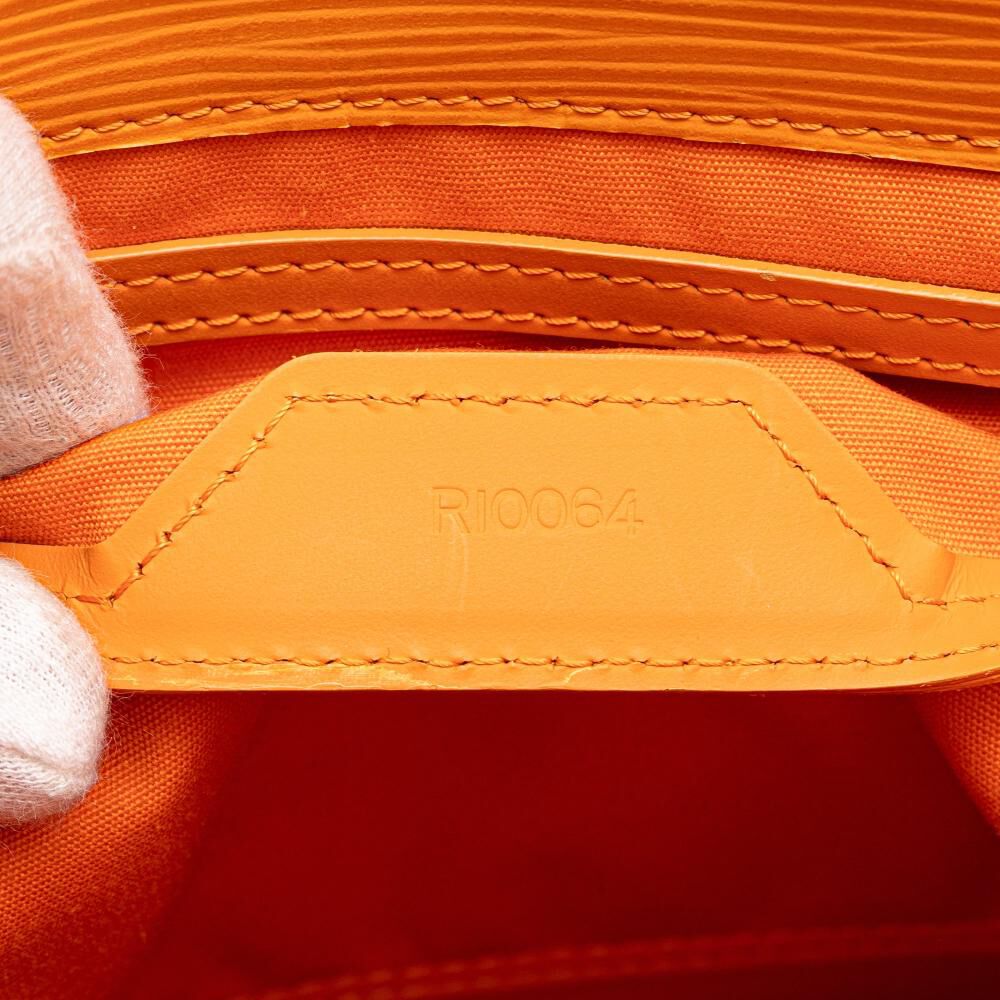 Louis Vuitton Sac Plat