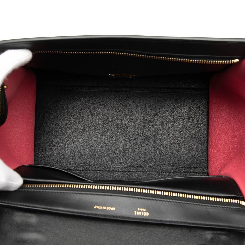 C&eacute;line Trapeze