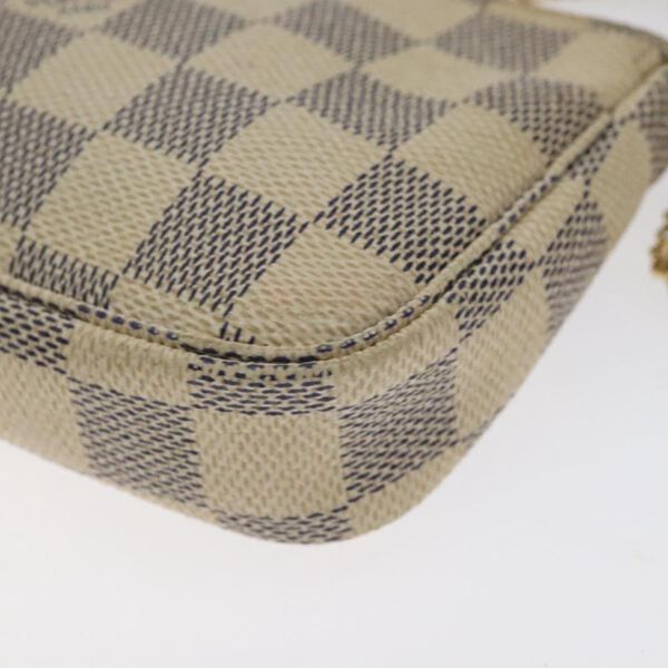 Louis Vuitton Pochette Accessoires