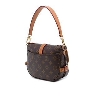 Louis Vuitton Saumur