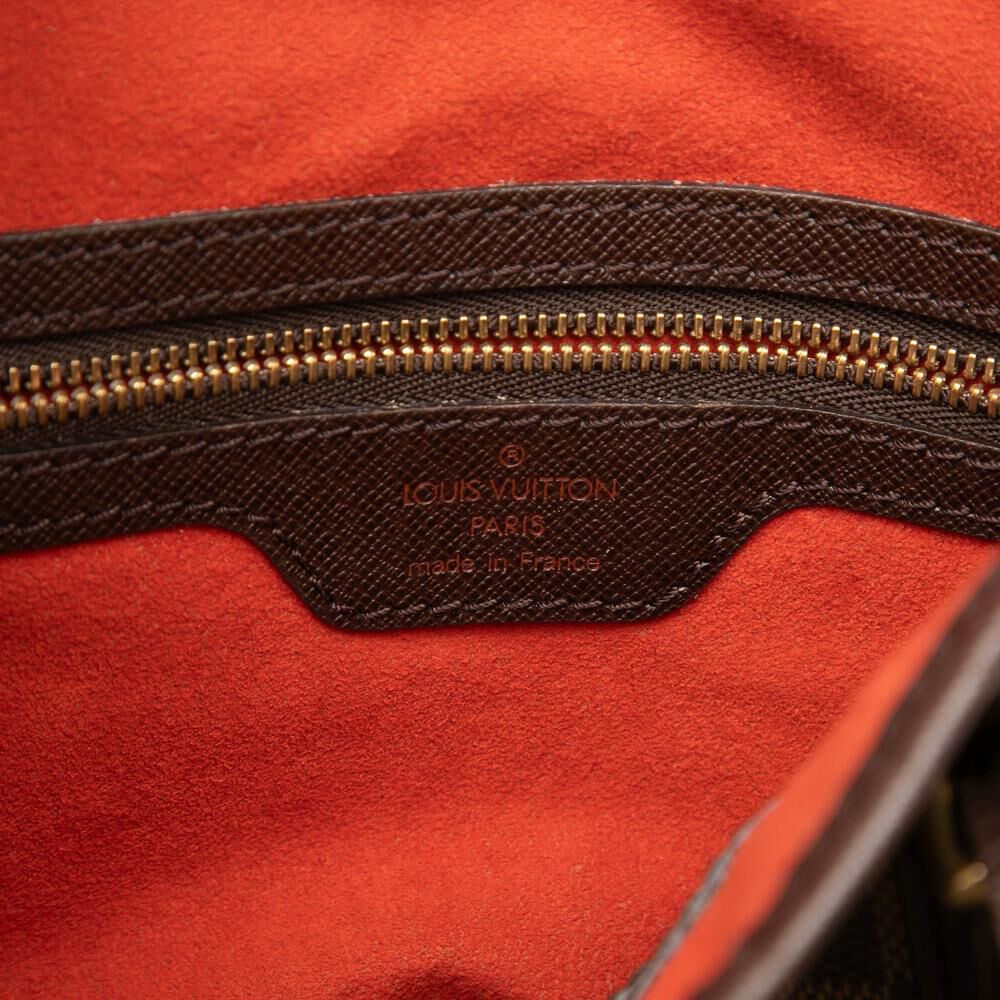 Louis Vuitton Marais
