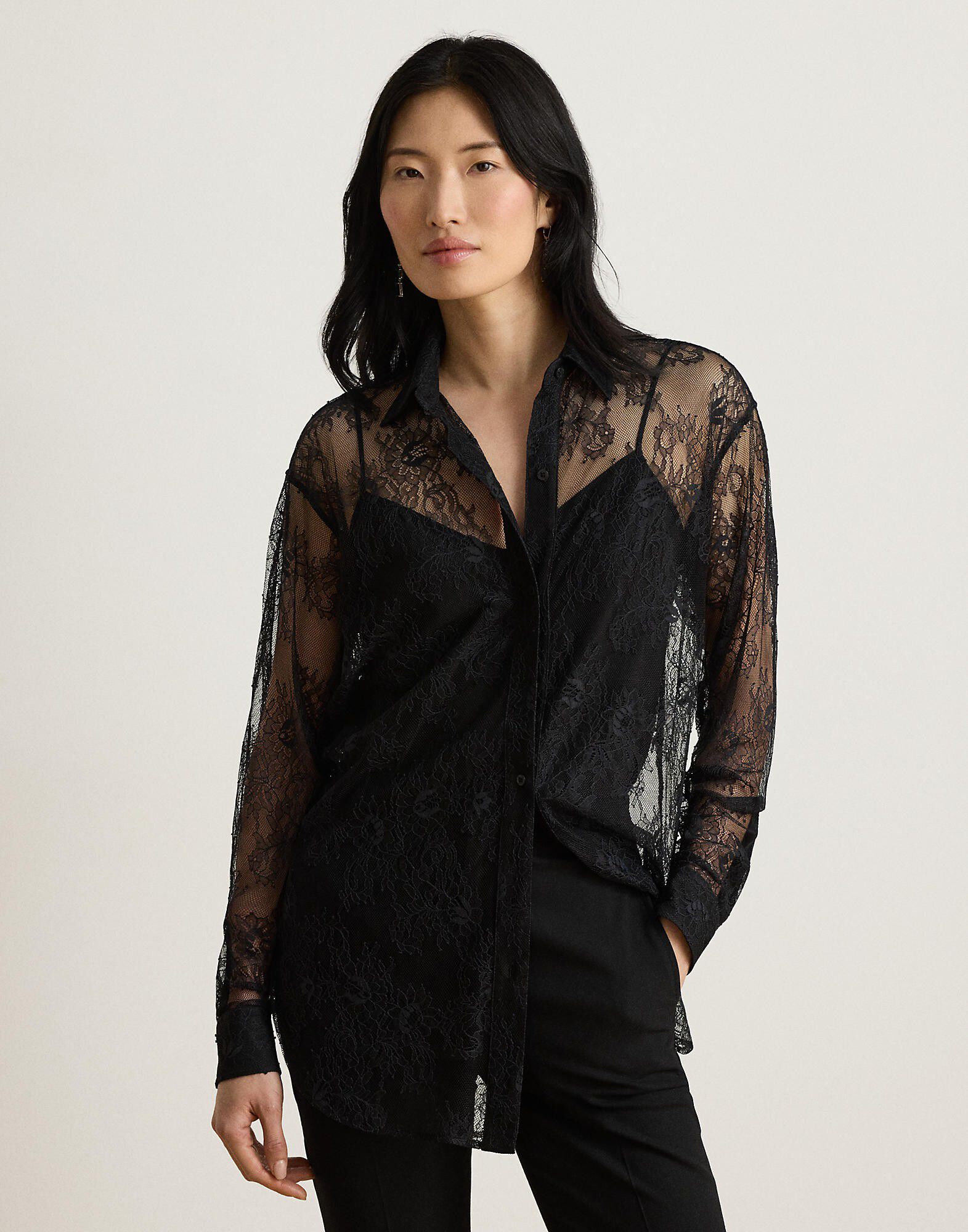 LT WT FLORAL LACE-WVN-SHIRT