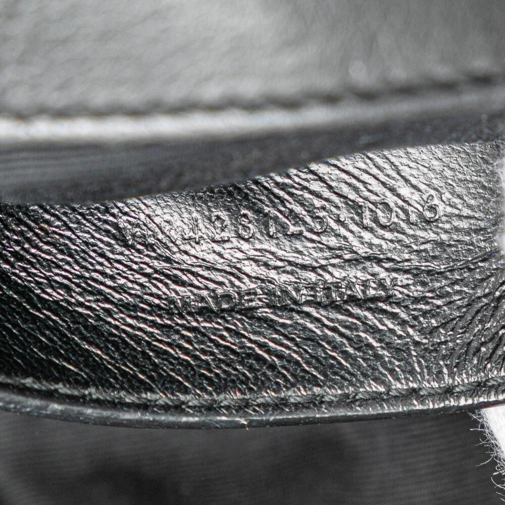 Yves Saint Laurent Shoulder Bag