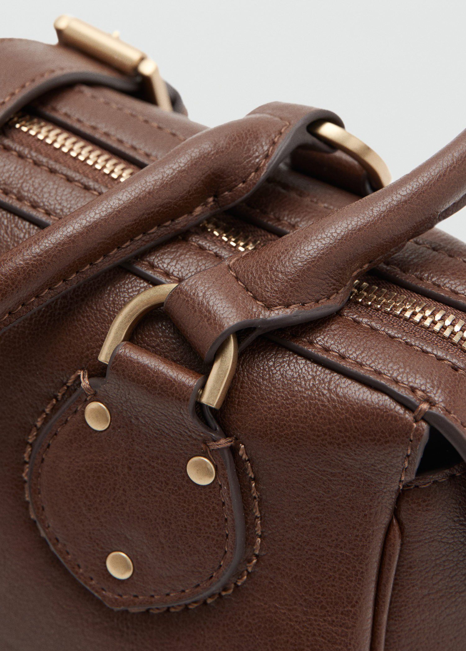 Buckle shoulder bag