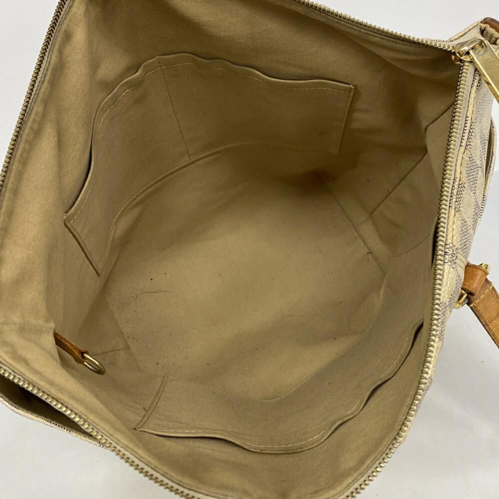 Louis Vuitton Totally