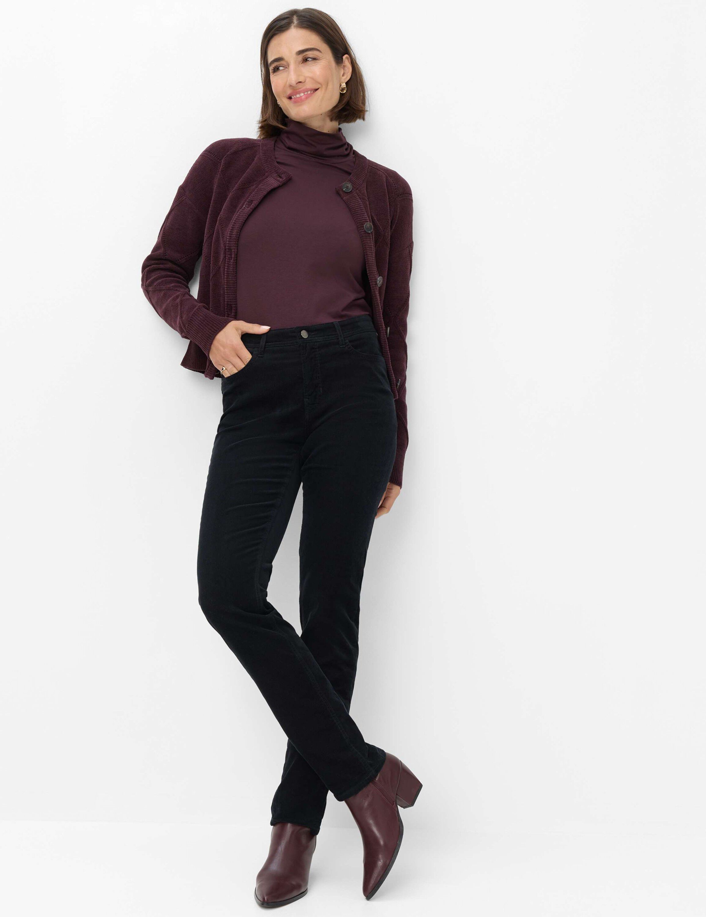 STYLE. CAROLA