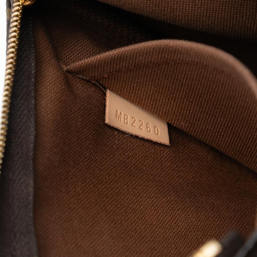 Louis Vuitton Pochette Accessoires